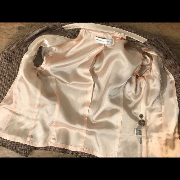 5/$20 Dana Buchman brown tweed tailored jacket, size 4 - Picture 3 of 8